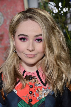 sabrina-carpenter