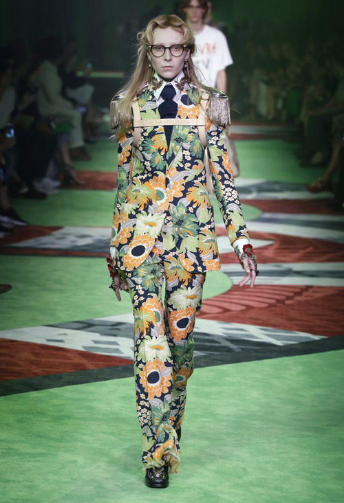 pantone-color-of-the-year-greenery-8