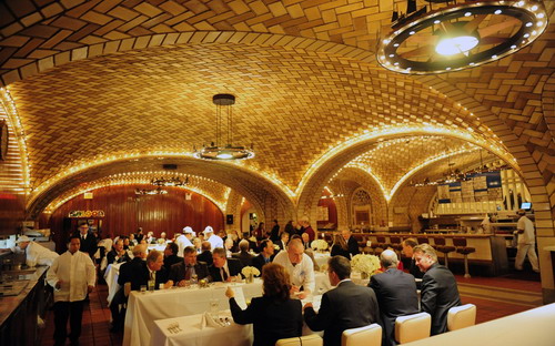 trainstations0515-grand-central-oyster-bar