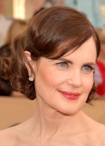 LOS ANGELES, CA - JANUARY 29: Actor Elizabeth McGovern attends the 23rd Annual Screen Actors Guild Awards at The Shrine Expo Hall on January 29, 2017 in Los Angeles, California. (Photo by Lester Cohen/WireImage)
