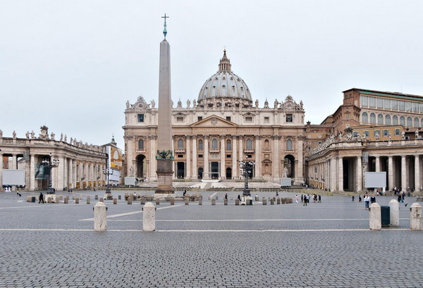 St Peters Square Rome Italy 1