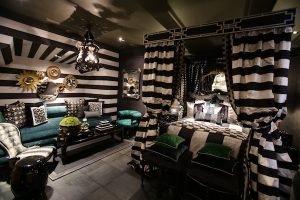 Jim Thompson Home Furnishings Showroom_Midnight Orient Odyssey (3)