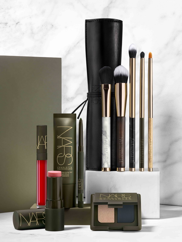 CHARLOTTE GAINSBOURG FOR NARS 1