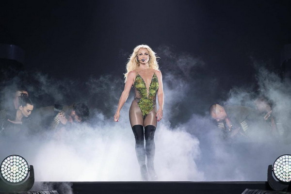 Britney Spears Concert Live in Bangkok 2017-2