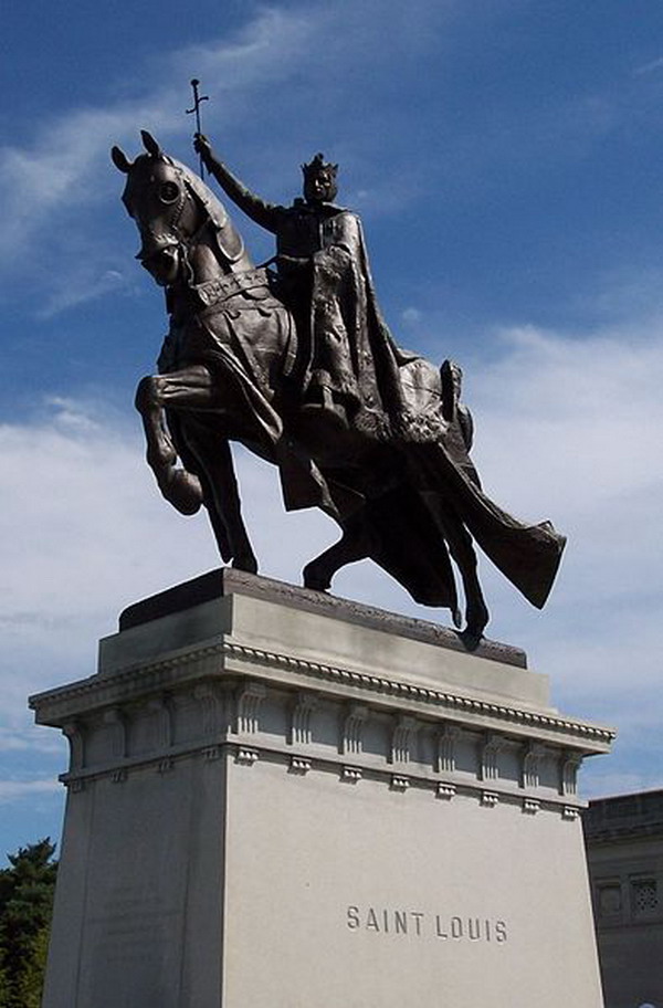 City Break PARIS St.Denis Patron Saint of France 1