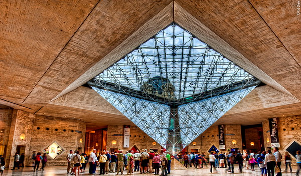 City Break Paris Louvre Museum Grand Louvre 7