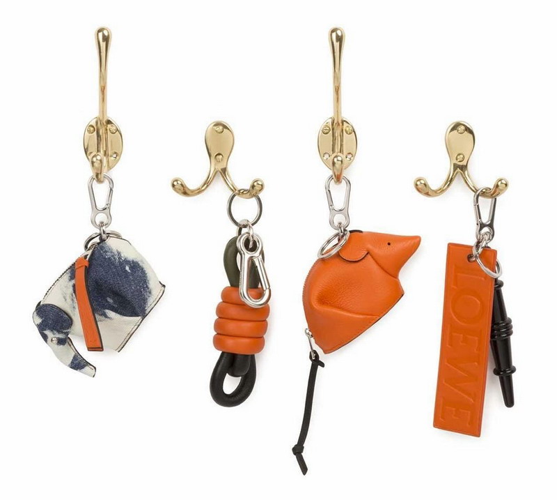 Fashion Holiday Gifts Giving Idea 1