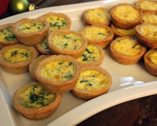 Mini-Quiche-Lorraine-and-Florentine