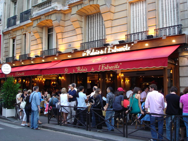 City Break Paris Steak and Famous Restaurant in Paris 7