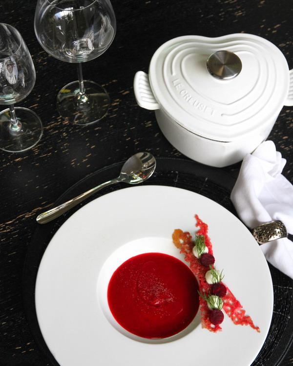 Beetroot Soup with Le Creuset 2
