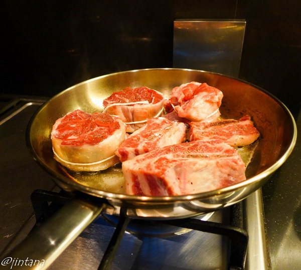 Le Creuset Stewed Ribs with Red Wine 2