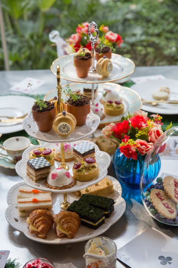 137 Pillars Mad Hatter Afternoon Tea Alice in Wonderland 3