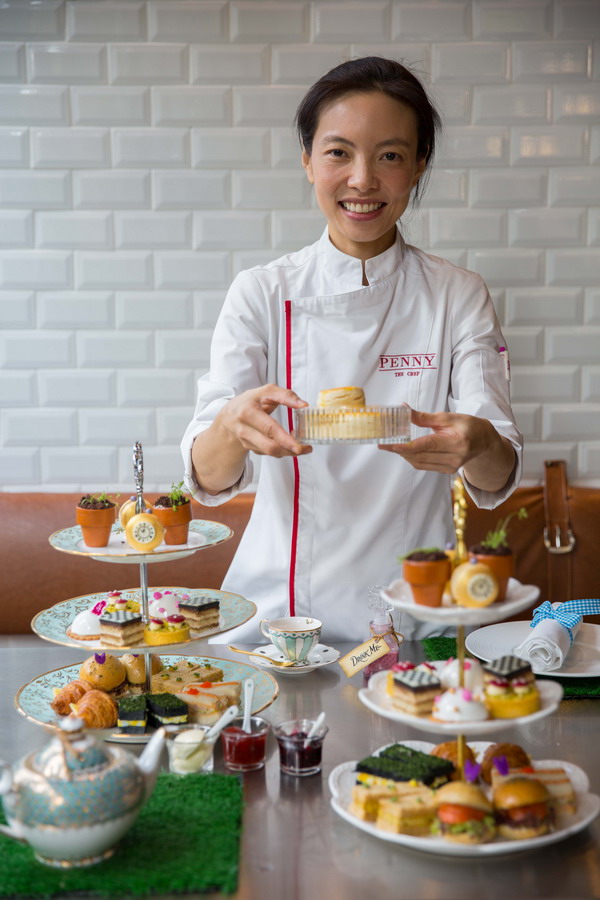 Chef Penny Mad Hatter Afternoon Tea Party Alice in Wonderland 2